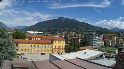 immagine della webcam nei dintorni di San Lorenzo Dorsino: webcam Monte Bondone
