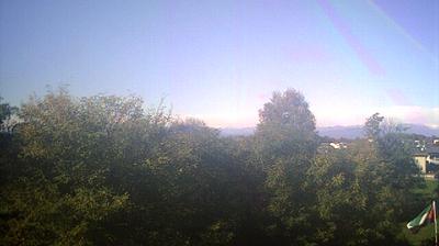 immagine della webcam nei dintorni di Cuasso al Monte: webcam Binago