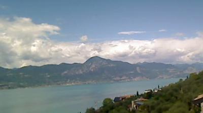 immagine della webcam nei dintorni di Manerba del Garda: webcam Torri del Benaco