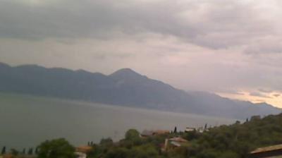 immagine della webcam nei dintorni di Peschiera del Garda: webcam Torri del Benaco