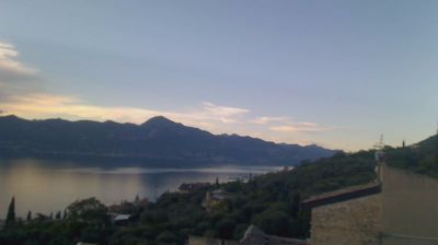 immagine della webcam nei dintorni di Peschiera del Garda: webcam Torri del Benaco