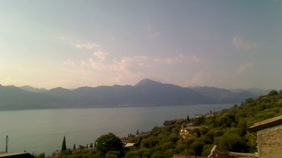 immagine della webcam nei dintorni di Manerba del Garda: webcam Torri del Benaco