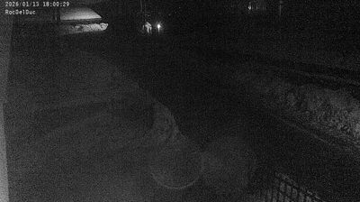 immagine della webcam nei dintorni di Rucas di Bagnolo: webcam Montoso