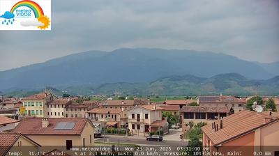 immagine della webcam nei dintorni di Pieve del Grappa: webcam Vidor