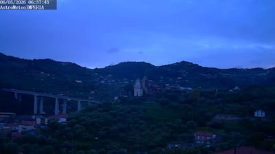 immagine della webcam nei dintorni di Pieve di Teco: webcam Costa D'Oneglia