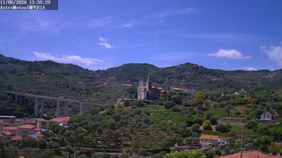 immagine della webcam nei dintorni di San Bartolomeo al Mare: webcam Costa D'Oneglia