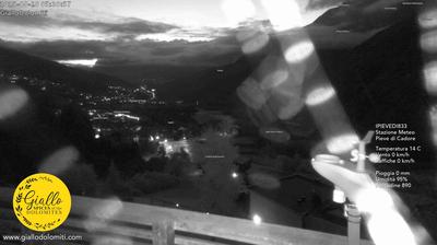 immagine della webcam nei dintorni di Domegge di Cadore: webcam Pieve di Cadore