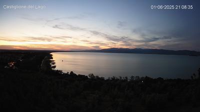 immagine della webcam nei dintorni di Marciano della Chiana: webcam Castiglione del Lago