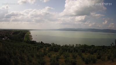 immagine della webcam nei dintorni di Castel Rigone: webcam Castiglione del Lago
