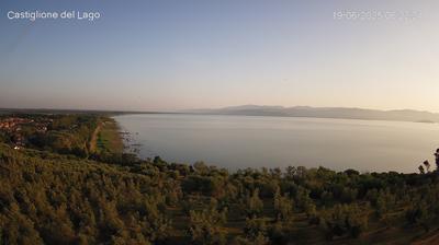 immagine della webcam nei dintorni di Castiglion Fiorentino: webcam Castiglione del Lago