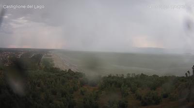 immagine della webcam nei dintorni di Passignano sul Trasimeno: webcam Castiglione del Lago
