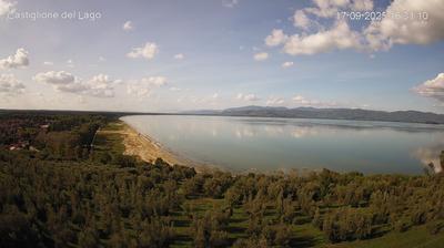 immagine della webcam nei dintorni di Magione: webcam Castiglione del Lago