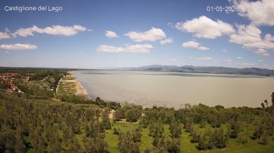 immagine della webcam nei dintorni di Montepulciano Stazione: webcam Castiglione del Lago