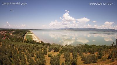 immagine della webcam nei dintorni di Marciano della Chiana: webcam Castiglione del Lago