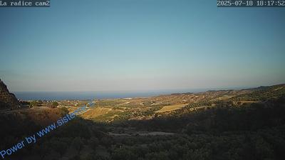immagine della webcam nei dintorni di Catanzaro Lido: webcam Badolato Marina