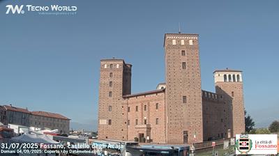 immagine della webcam nei dintorni di Magliano Alpi: webcam Fossano