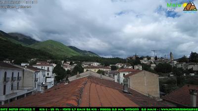 immagine della webcam nei dintorni di Onna: webcam Gagliano Aterno
