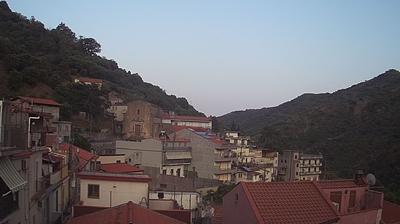 immagine della webcam nei dintorni di Taormina: webcam Mandanici