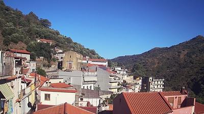 immagine della webcam nei dintorni di Linguaglossa: webcam Mandanici