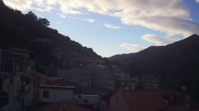 immagine della webcam nei dintorni di Reggio Calabria: webcam Mandanici