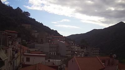 immagine della webcam nei dintorni di Messina: webcam Mandanici