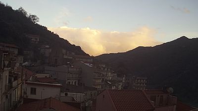 immagine della webcam nei dintorni di Linguaglossa: webcam Mandanici
