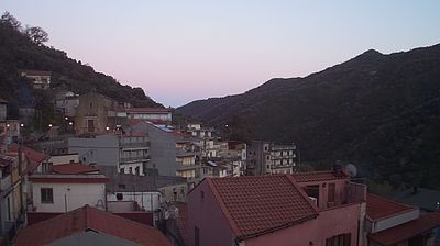 immagine della webcam nei dintorni di Barcellona Pozzo di Gotto: webcam Mandanici