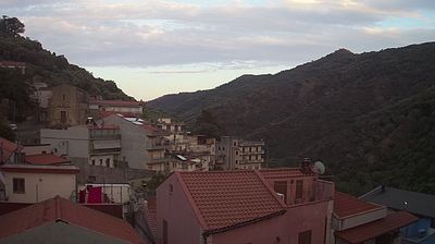 immagine della webcam nei dintorni di Barcellona Pozzo di Gotto: webcam Mandanici