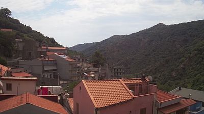 immagine della webcam nei dintorni di Reggio Calabria: webcam Mandanici