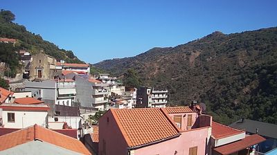 immagine della webcam nei dintorni di Reggio Calabria: webcam Mandanici