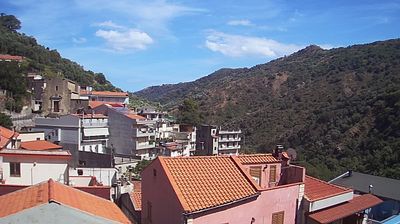 immagine della webcam nei dintorni di Barcellona Pozzo di Gotto: webcam Mandanici