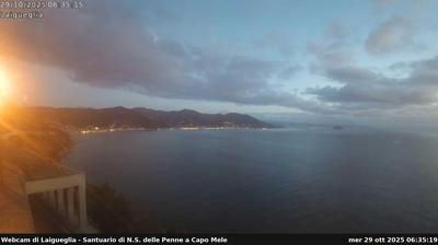 immagine della webcam nei dintorni di San Bartolomeo al Mare: webcam Marina Di Andora