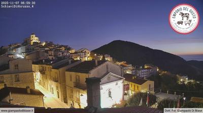 immagine della webcam nei dintorni di San Salvo: webcam Schiavi di Abruzzo