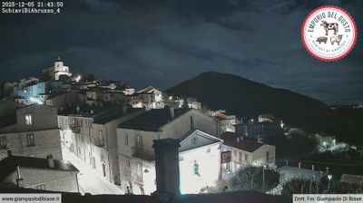 immagine della webcam nei dintorni di Palata: webcam Schiavi di Abruzzo