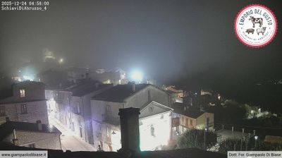 immagine della webcam nei dintorni di Roio del Sangro: webcam Schiavi di Abruzzo