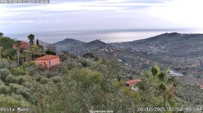 immagine della webcam nei dintorni di Vallecrosia: webcam Dolcedo