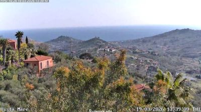 immagine della webcam nei dintorni di San Bartolomeo al Mare: webcam Dolcedo