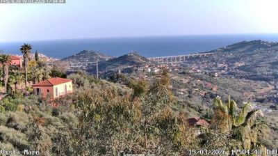 immagine della webcam nei dintorni di Diano Marina: webcam Dolcedo