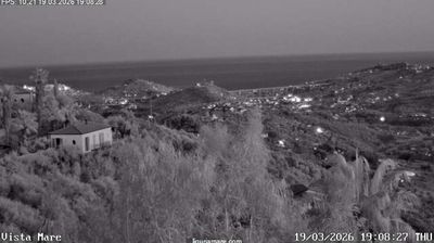 immagine della webcam nei dintorni di Diano Marina: webcam Dolcedo