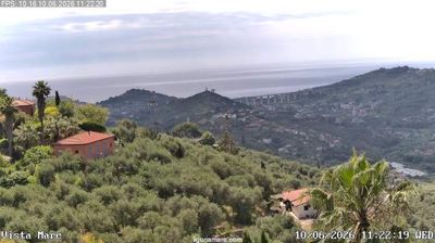 immagine della webcam nei dintorni di Diano Marina: webcam Dolcedo