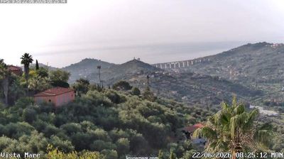 immagine della webcam nei dintorni di Pieve di Teco: webcam Dolcedo