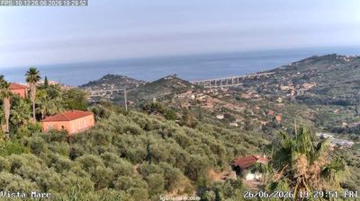 immagine della webcam nei dintorni di Dolceacqua: webcam Dolcedo