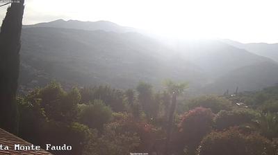 immagine della webcam nei dintorni di Costa D'Oneglia: webcam Badalucco