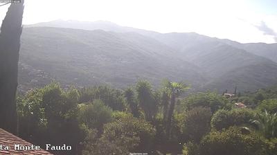 immagine della webcam nei dintorni di Arma Di Taggia: webcam Badalucco