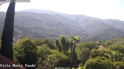 immagine della webcam nei dintorni di Monesi: webcam Badalucco