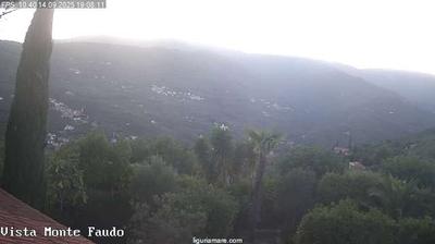 immagine della webcam nei dintorni di Diano Marina: webcam Badalucco