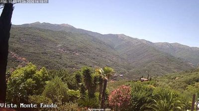immagine della webcam nei dintorni di Mendatica: webcam Badalucco