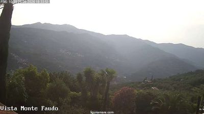 immagine della webcam nei dintorni di Vallecrosia: webcam Badalucco