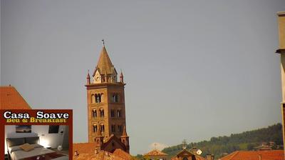 immagine della webcam nei dintorni di Salmour: webcam Alba