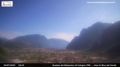 immagine della webcam nei dintorni di Molina di Ledro: webcam Tenno